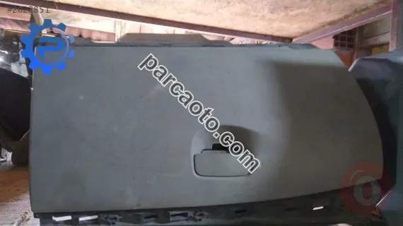 Fluence torpido gözü ve kapağı çıkma