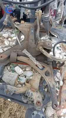 Peugeot 405 motor alt travers beşik dolu çıkma