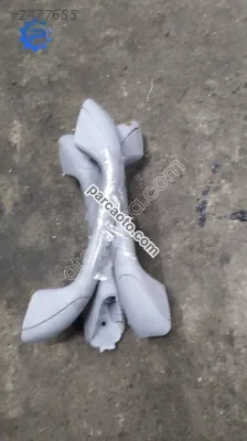 Renault Megan 1 tavan tutamağı yedek parça