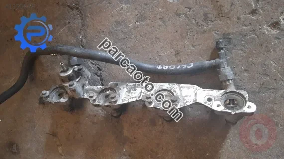 Ford escort çıkma enjektör kütüğü benzinli