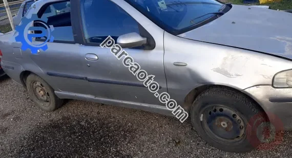 2005 model fiat albea 1.6 16v benzinli çıkma sağ yan panel