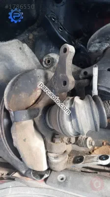 hyundai excel 1.5 çıkma sağ taşıyıcı