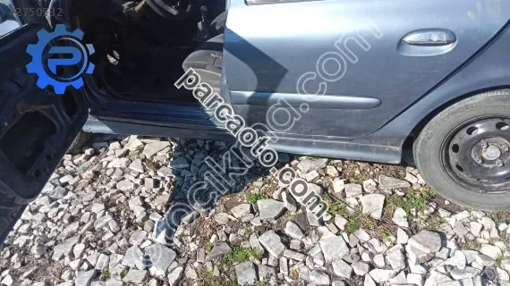Clio 2 kesme sol masbiyel yedek parça