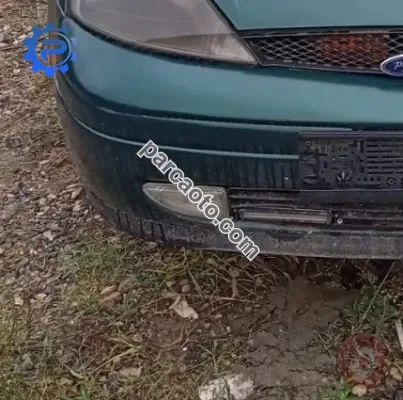 ford focus hb coupe çıkma sağ sis farı
