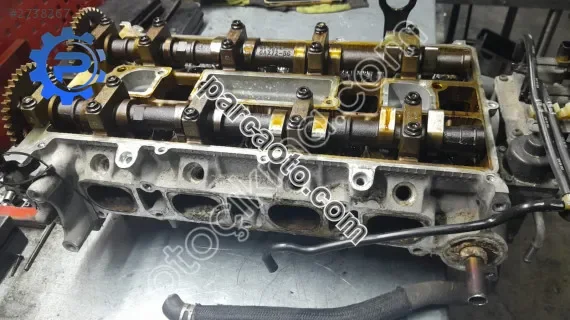 Ford focus2 silindir kapak yedek parça