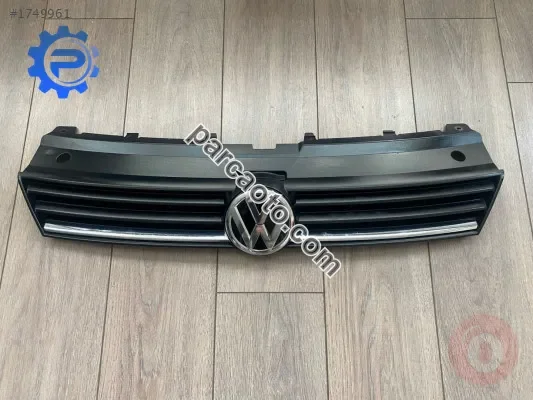 Çıkma ön panjur vw polo 2014-2017 6c0853651a