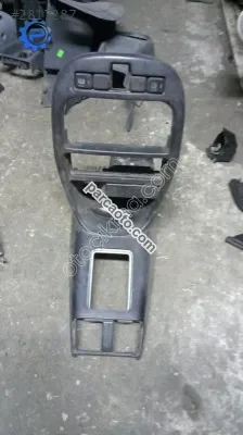 Rover 200 serisi vites konsulu teyp cerveve yedek parça