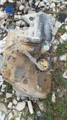 Renault Megan 1 benzin deposu yedek parça