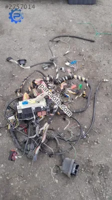 Clio 2 torpido ic tesisat  uhc beyni sigorta tablasi klimasiz tip