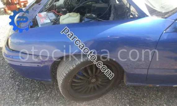 1995 model opel calibra 2.0 çıkma sol ön çamurluk