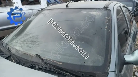 Megane 1 ön cam olimpia