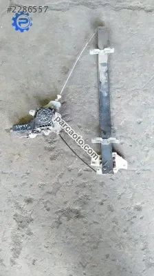 Starex sol ön cam krikosu çıkma