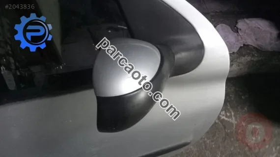 Peugeot 206 sağ ayna elektrikli çıkma
