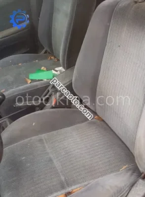 toyota corona 2.0 sökme ön takım koltuk döşeme