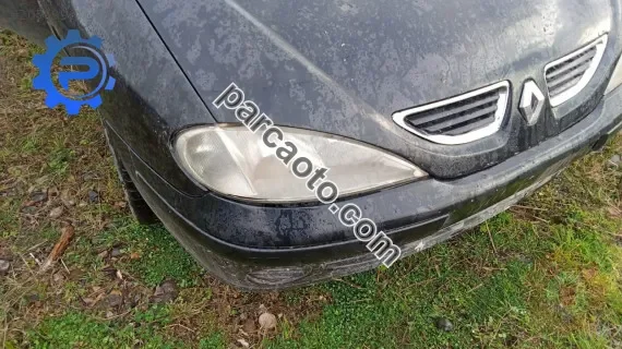 Megane 1 Sağ far çıkma