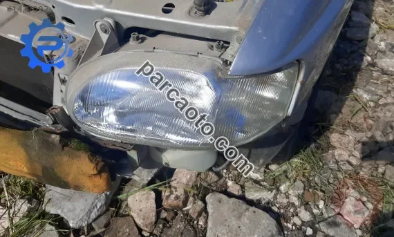 1997 ford escort 1.6 16v ztec çıkma sol far