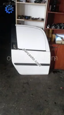 skoda roomster çıkma sağ arka dolu kapı