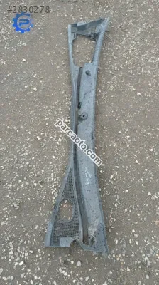 Reno Kangoo 1.5 ön cam ızgarası yedek parça