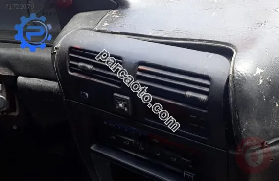 1996 kia sephia 1.6 16v benzinli çıkma orta menfezler