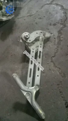 Renault 9 sağ arka cam krikosu yedek parça