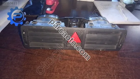 Skoda Octavia Mk1 orta difizor 4 lu flaşör 4 yedek parça