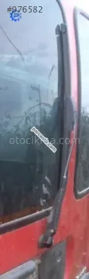 1998 2006 model renault kangoo 1.9 çıkma bagaj silecek kolu