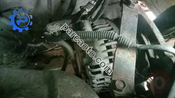 1998 model nissan urvan 2.5 çıkma şarj dinamosu