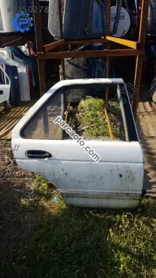 Nissan sunny sağ arka kapı çıkma