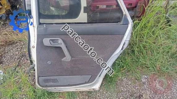 lada vega çıkma sağ arka kapı döşemesi