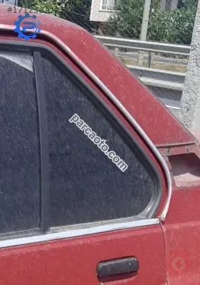 opel ascona çıkma sol arka kelebek camı