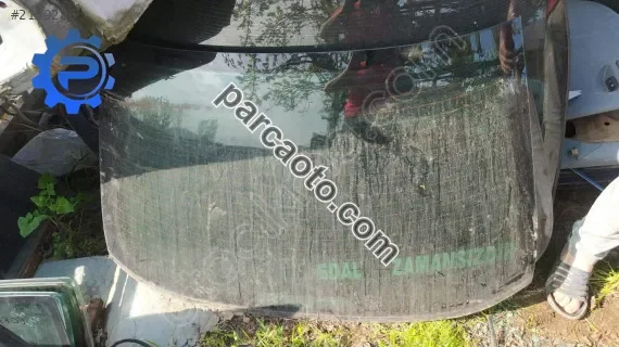 607 arka cam çıkma