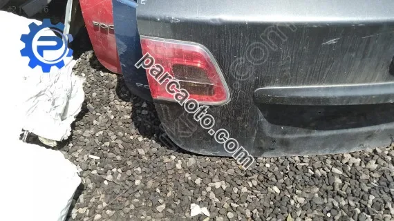 Avensis sol iç stop çıkma