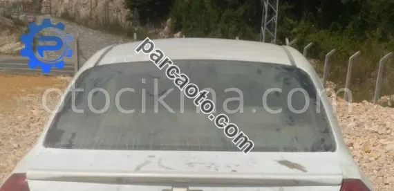 2011 model chevrolet aveo ls çıkma bagaj camı