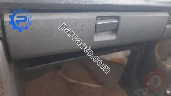 1993 model lada samara 1.5 çıkma torpido kapağı