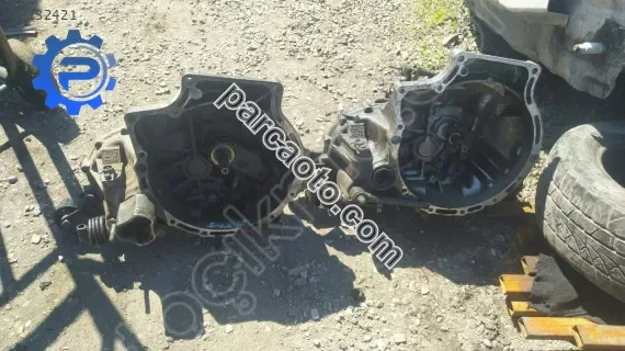 Sephia 93-97 1.5 doch motor şanzıman çıkma