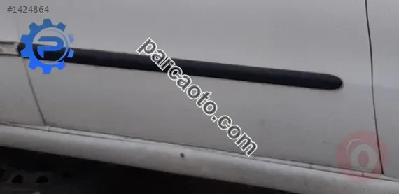 2005 model fiat albea 1.6 16v çıkma sağ ön kapı bandı