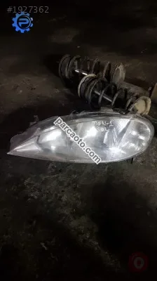 renault megane 1 çıkma sol far camı