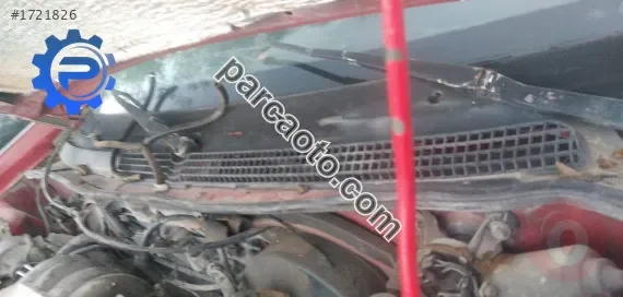 1996 kia sephia 1.6 16v benzinli çıkma cam önü ızgarası
