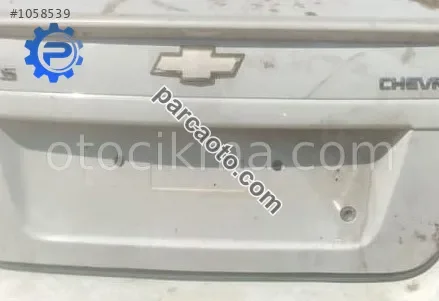 2011 model chevrolet aveo ls çıkma bagaj arma