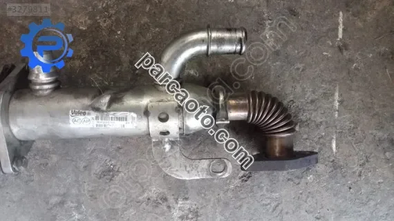 Citroen C5 2.0 dizel egr tankı çıkma