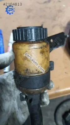 Saxo hidrolik direksiyon yağ bidonu çıkma