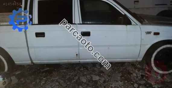 2004 model tata telcoline 4x2 çıkma sağ yan panel