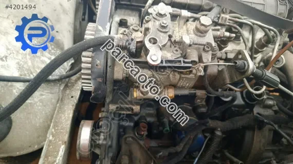 Renault 9 brodvay 1.6 dızel mazot pompası