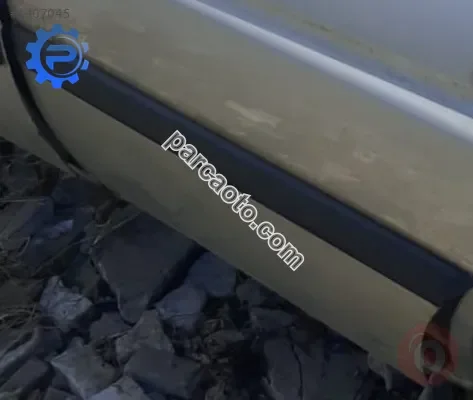 1997 model ford escort çıkma sol arka kapı bandı