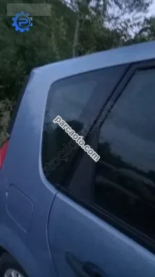 Renault Scenic 2 sağ arka kelebek cam