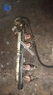 Renault Clio,1.2 benzin enjektör takım kütük geridonis valfi yede