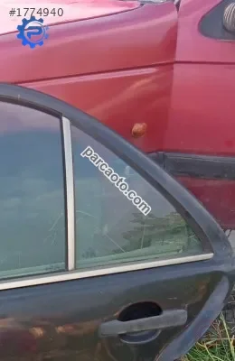 mercedes e-class w210 çıkma sol arka kelebek camı