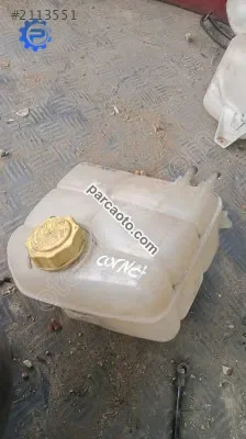 Connet silecek su bidonu çıkma