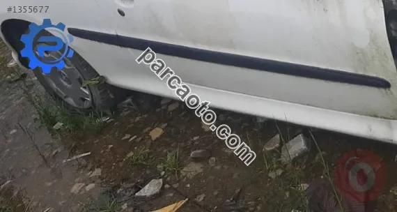 Peugeot 206 çıkma sağ kapı çıtası