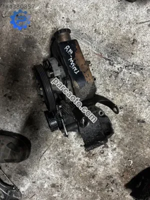 R19 Europa Megane 1 Direksiyon Pompası Hazneli